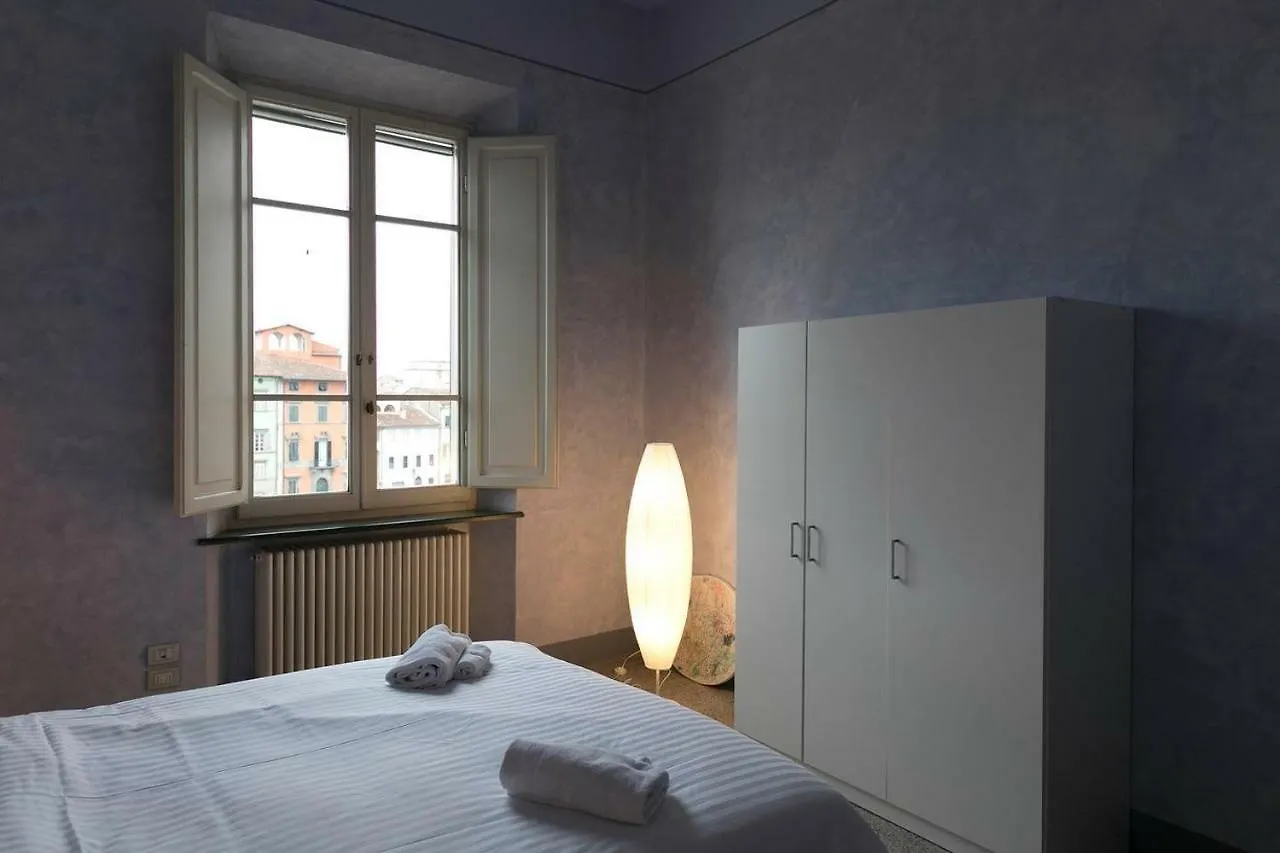 Altido Sunset On The River Flat Apartment Pisa Italy